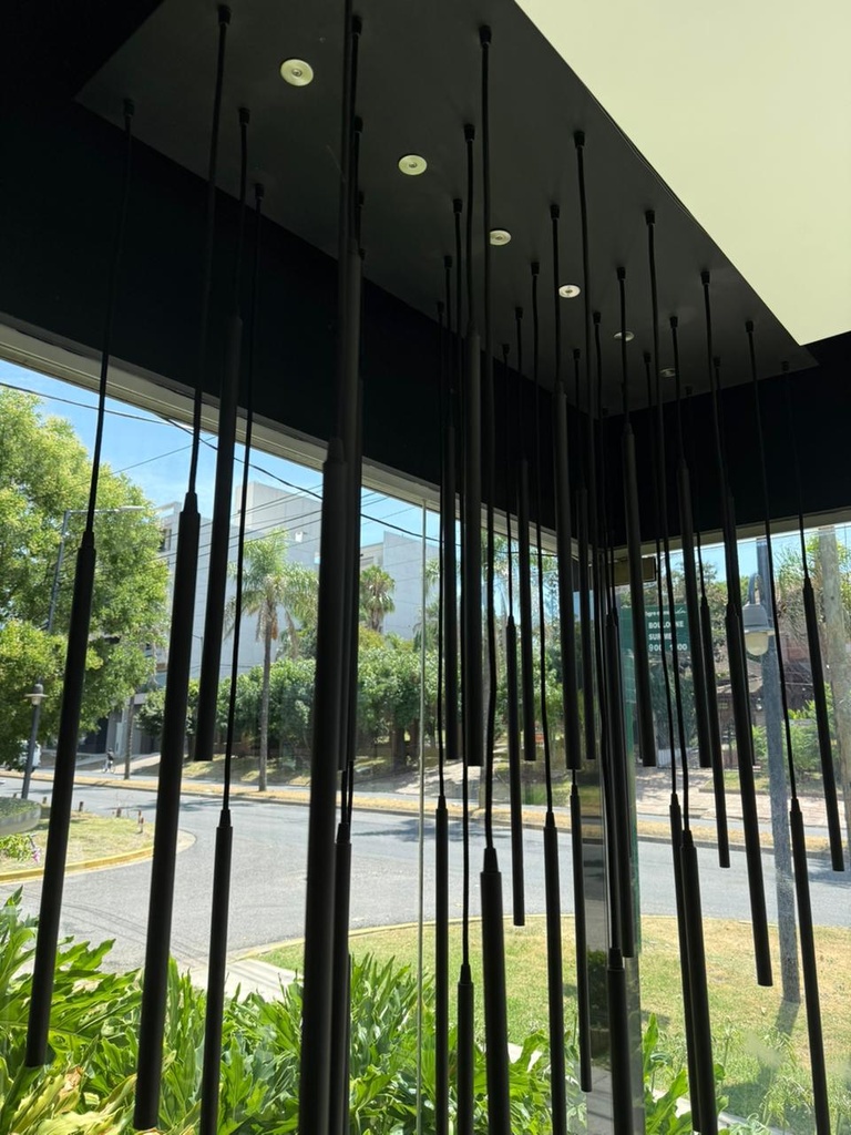 Colgante Tubos 26 Led 6 Embutidos Mini Base 120cm x h. 50cm Negro/Acero